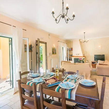 Villa Himara By *